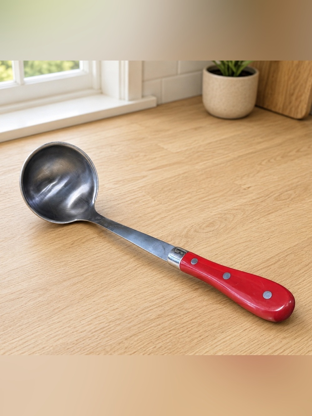 The Pioneer Woman Red & Stainless Melamine Ladle 13.5”x3.5" Large Kitchen Ladle